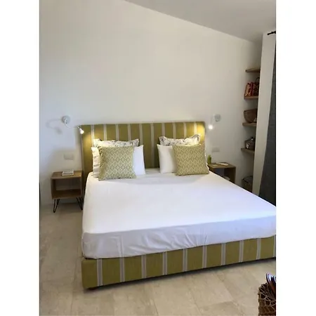 Villa Cloe, Pevero Golf, Moderna, Giardino Privato, Vista Mare, Piscina Comune