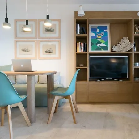 Cloe, Pevero Golf, Moderna, Giardino Privato, Vista Mare, Piscina Comune *